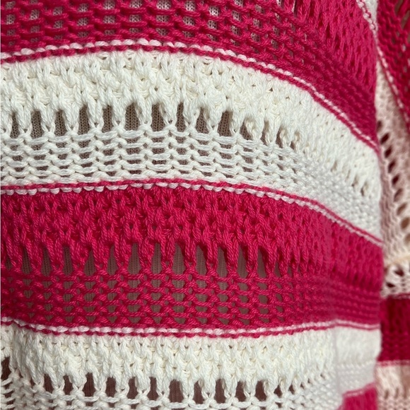 89th + Madison Women’s Pullover Sweater, Medium, Pink/ White, Drop Shoulder, NWT - Picture 4 of 4